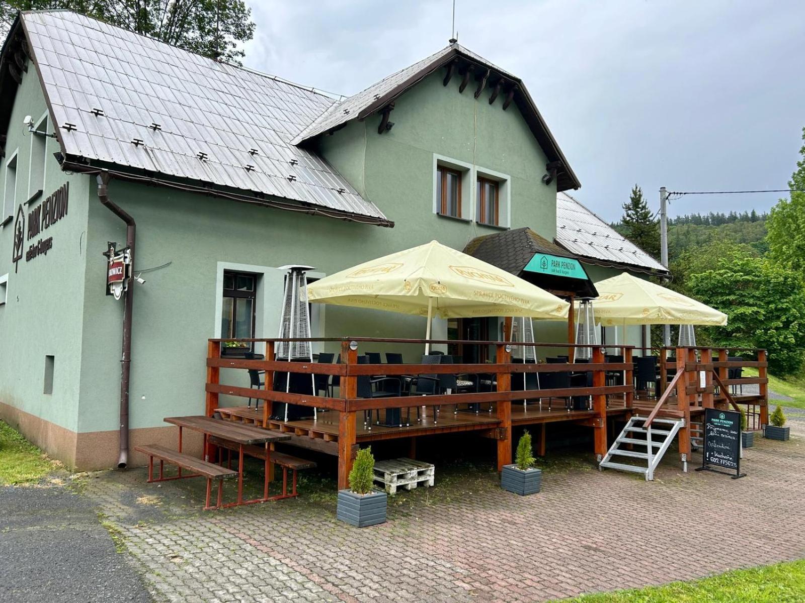 Park Penzion Malá Morávka Bagian luar foto